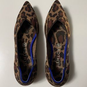 Rothy’s Leopard Point (size 9)